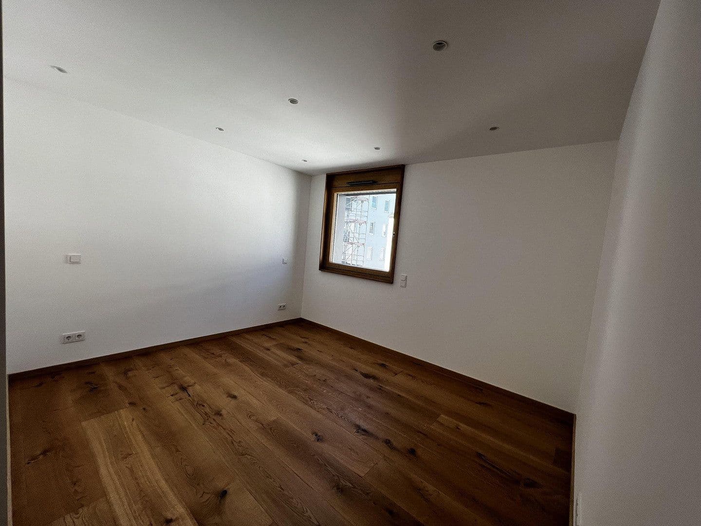 Prenájom bytu 3-izbový 90 m², Lerchenfeldstraße 28, München-Altstadt-Lehel, Bavorsko Prenájom bytu 3-izbový 90 m², Lerchenfeldstraße 28, München-Altstadt-Lehel, Bavorsko