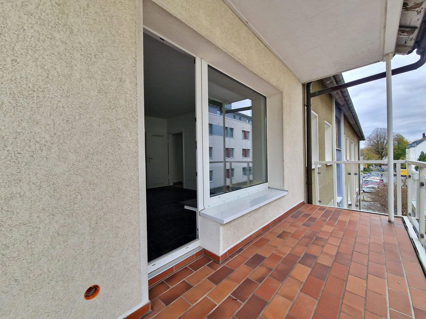 Prenájom bytu 3-izbový 93 m², Moltkestraße 3, Hattingen, Severné Porýnie - Westfálsko Prenájom bytu 3-izbový 93 m², Moltkestraße 3, Hattingen, Severné Porýnie - Westfálsko