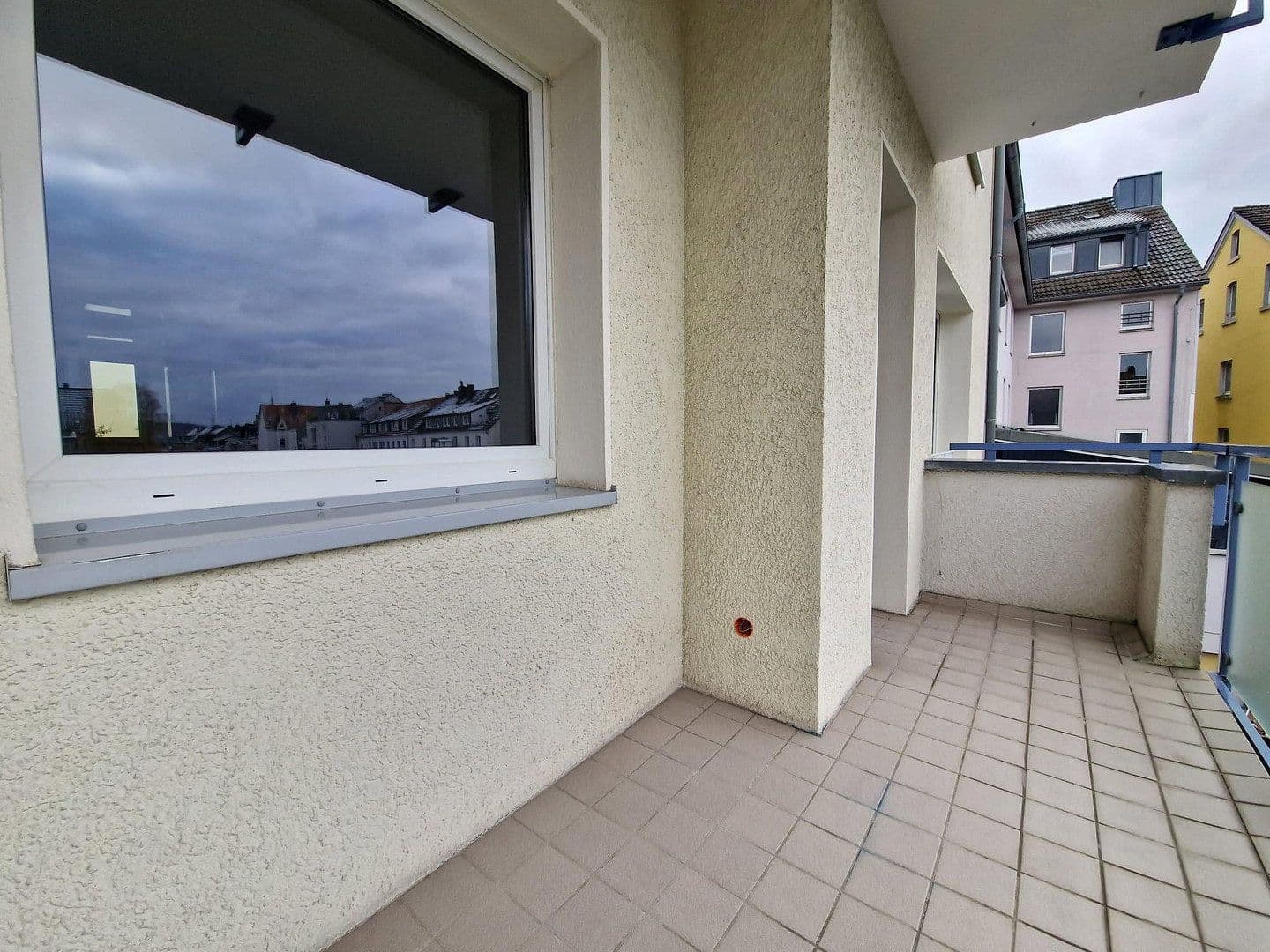 Prenájom bytu 3-izbový 93 m², Moltkestraße 3, Hattingen, Severné Porýnie - Westfálsko Prenájom bytu 3-izbový 93 m², Moltkestraße 3, Hattingen, Severné Porýnie - Westfálsko