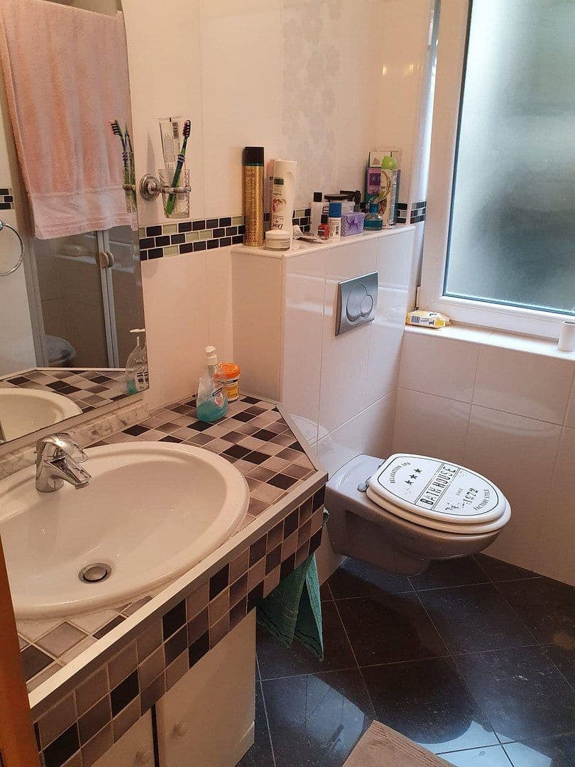 Prenájom bytu 2-izbový 55 m², Bad Homburg vor der Höhe, Hesensko Prenájom bytu 2-izbový 55 m², Bad Homburg vor der Höhe, Hesensko