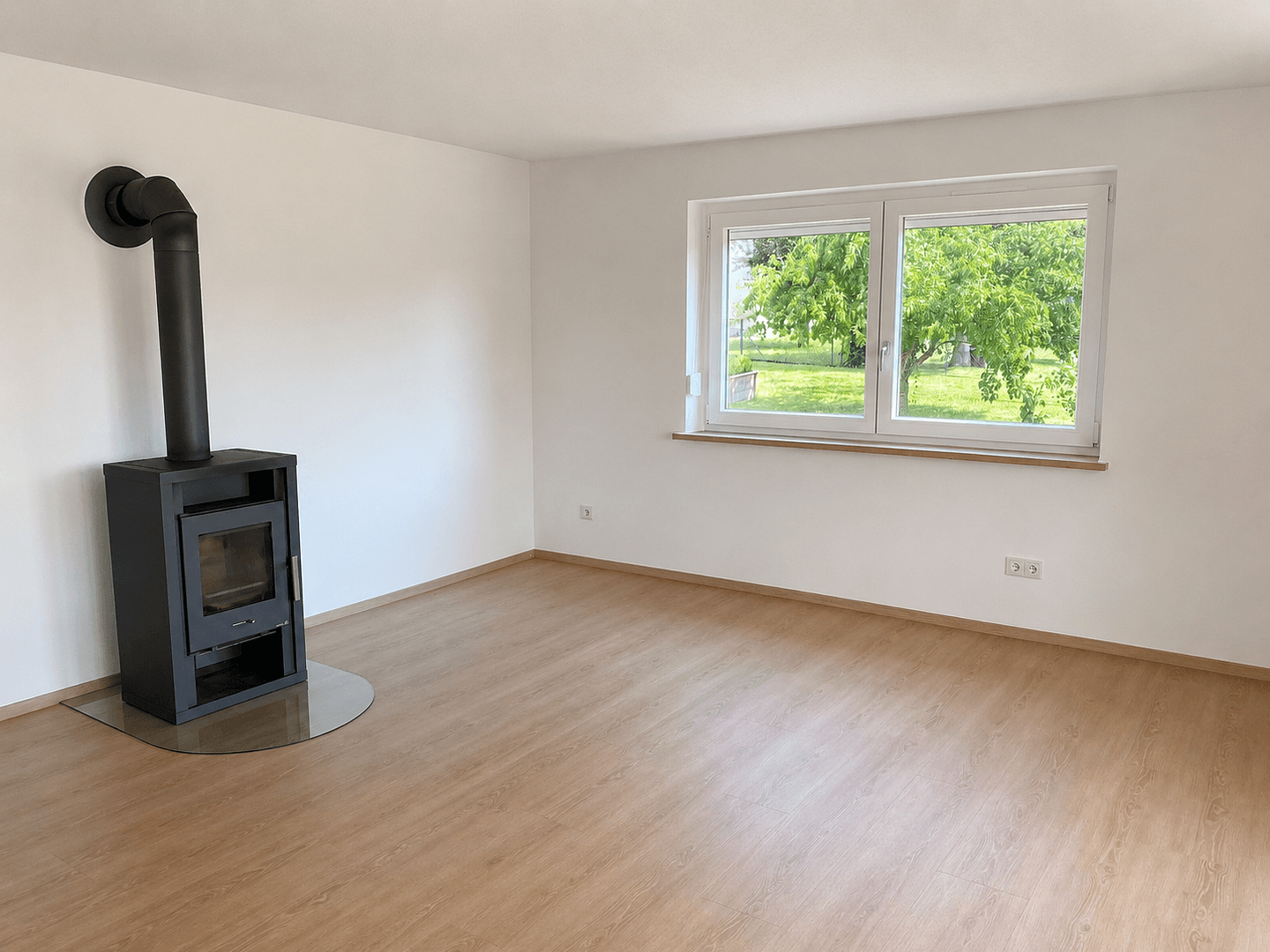Predaj domu 145 m², pozemok 787 m², Pappenheim, Bavorsko Predaj domu 145 m², pozemok 787 m², Pappenheim, Bavorsko