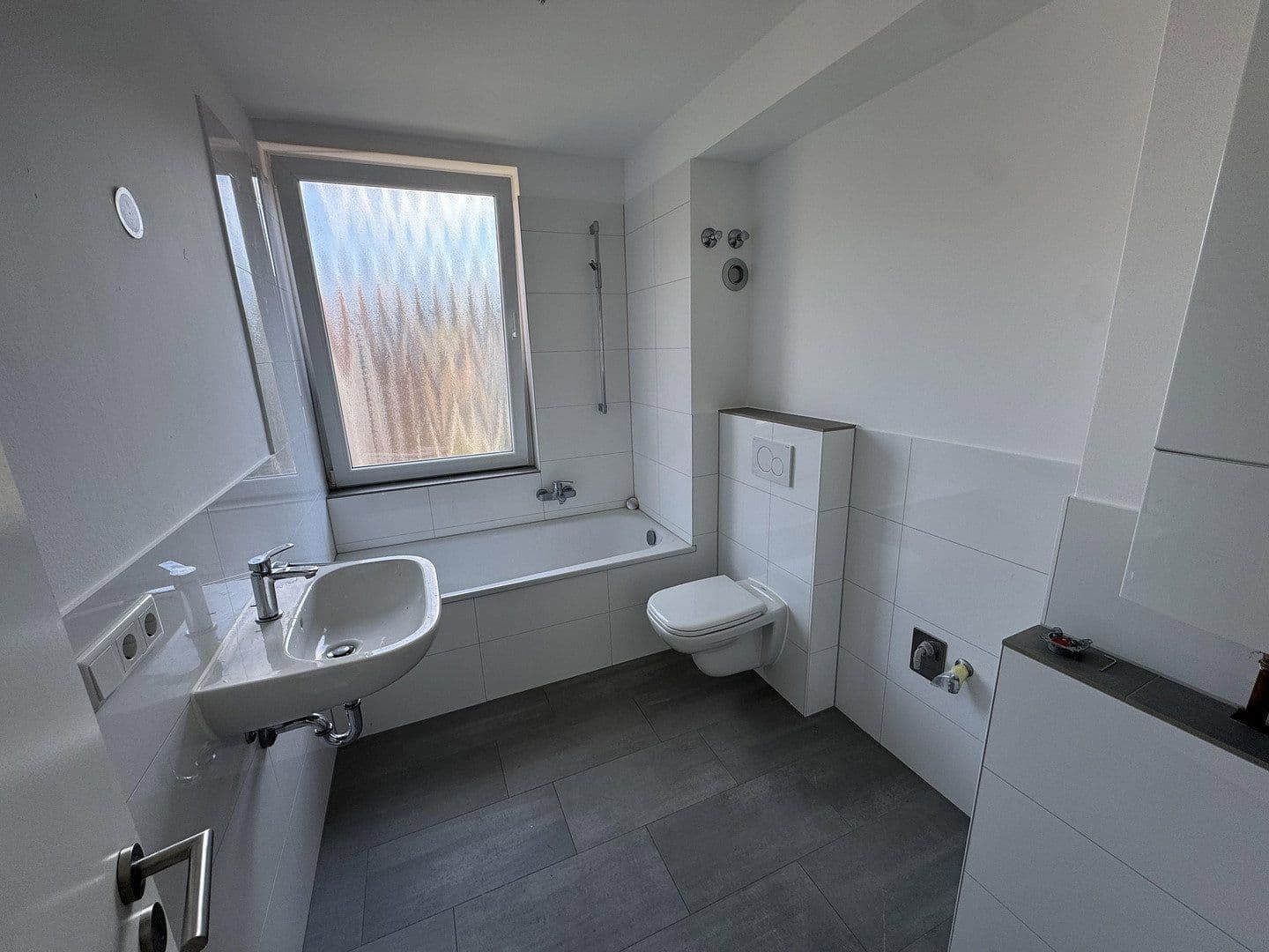 Prenájom bytu 1-izbový 74 m², Köln, Severné Porýnie - Westfálsko Prenájom bytu 1-izbový 74 m², Köln, Severné Porýnie - Westfálsko