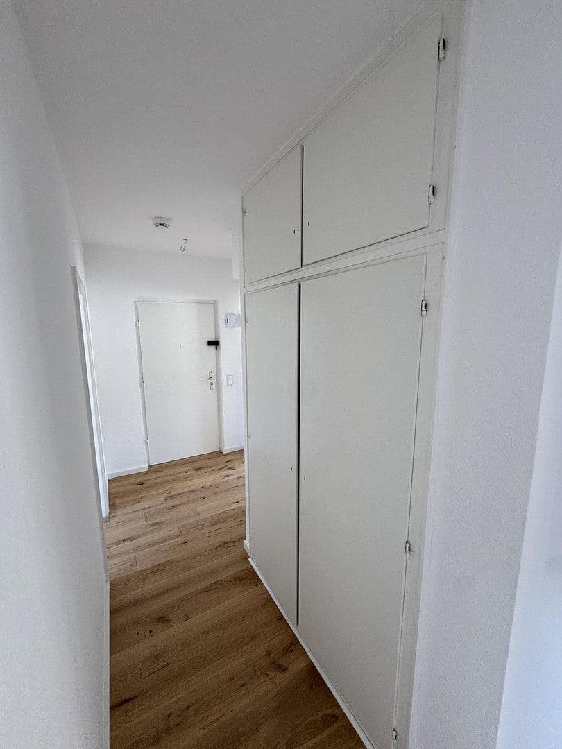 Prenájom bytu 1-izbový 74 m², Köln, Severné Porýnie - Westfálsko Prenájom bytu 1-izbový 74 m², Köln, Severné Porýnie - Westfálsko