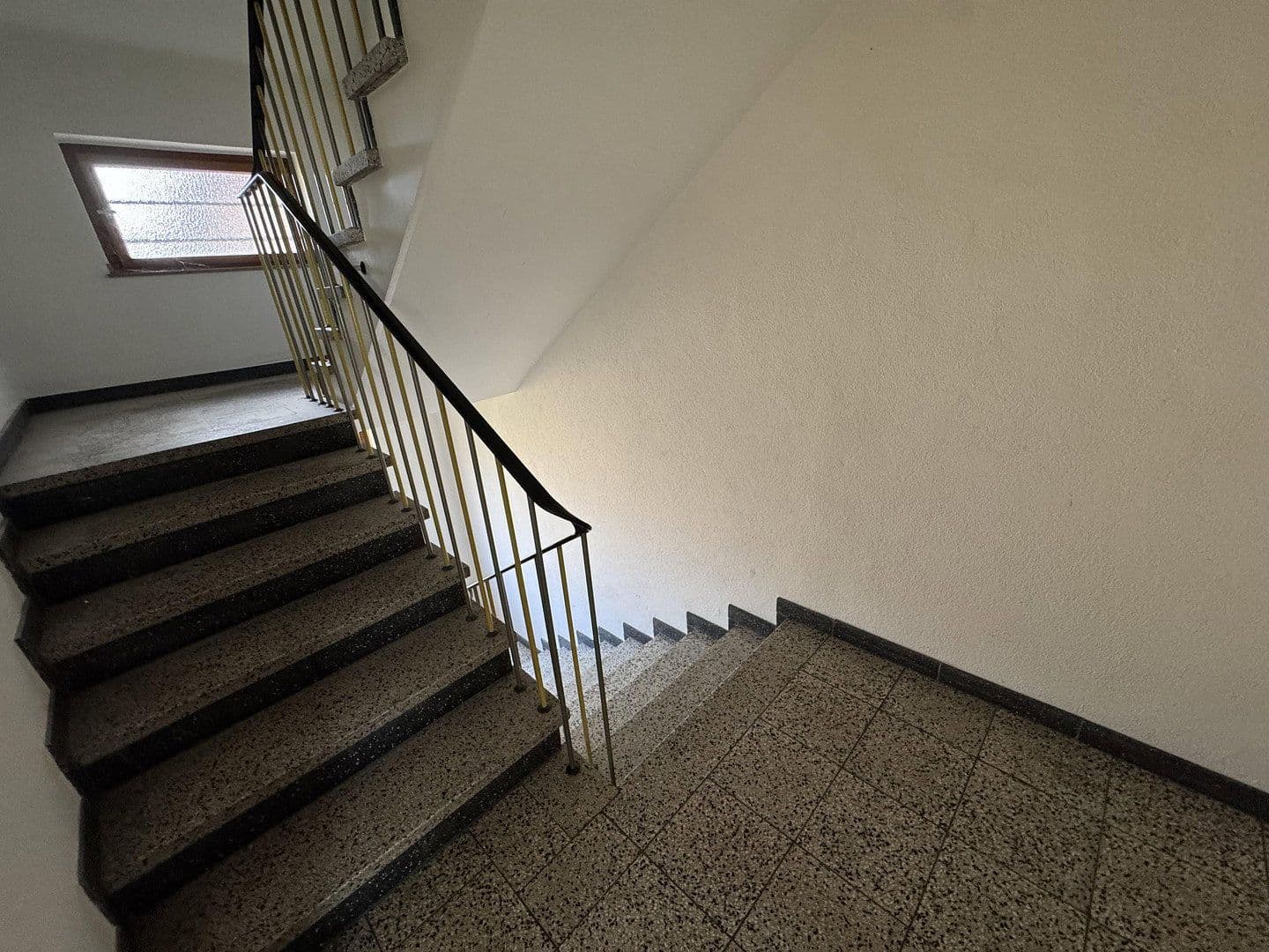 Prenájom bytu 1-izbový 74 m², Köln, Severné Porýnie - Westfálsko Prenájom bytu 1-izbový 74 m², Köln, Severné Porýnie - Westfálsko