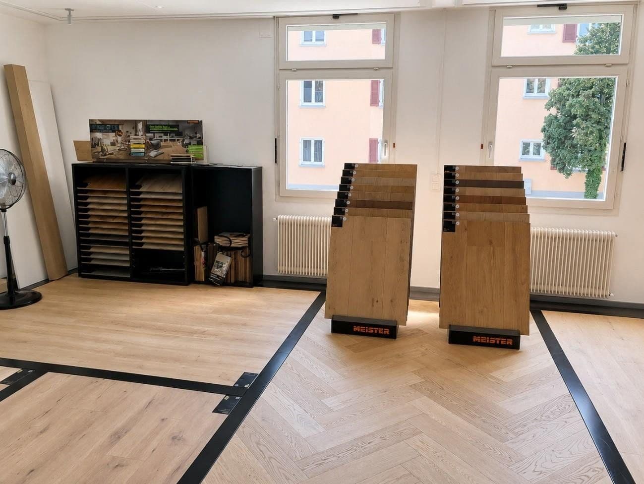 Prenájom kancelárie 39 m², Grüttweg 3, Lörrach, Bádensko-Wurttembersko Prenájom kancelárie 39 m², Grüttweg 3, Lörrach, Bádensko-Wurttembersko