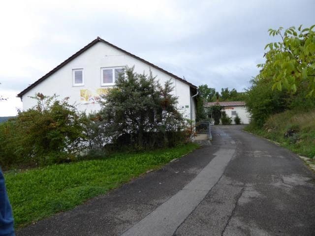 Prenájom bytu 1.600 m², Kornblumenweg 1, Ihrlerstein, Bavorsko Prenájom bytu 1.600 m², Kornblumenweg 1, Ihrlerstein, Bavorsko