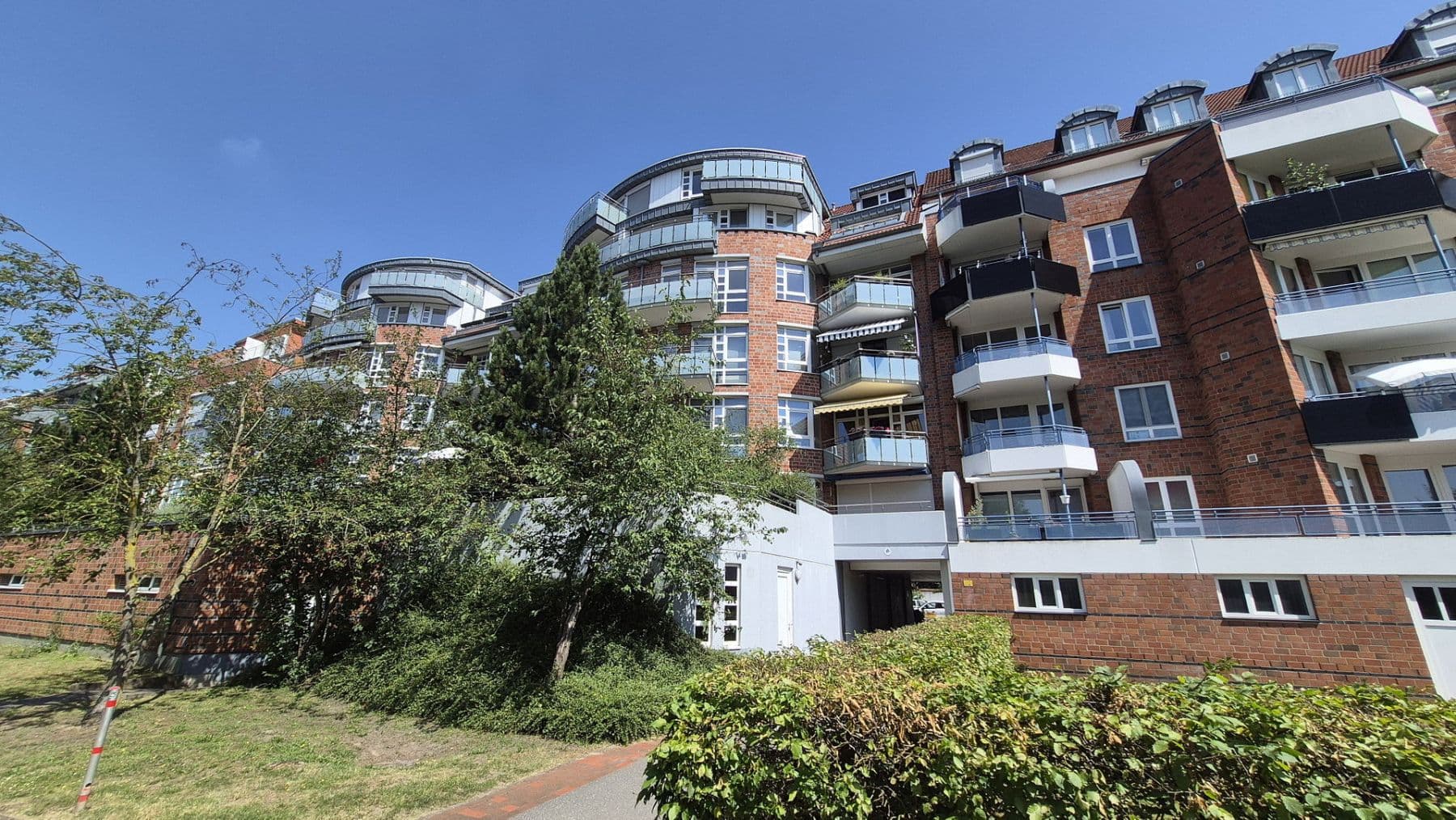 Prenájom bytu 3-izbový 81 m², Bremen, Brémy Prenájom bytu 3-izbový 81 m², Bremen, Brémy