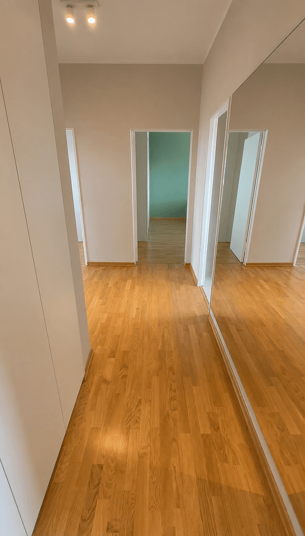 Predaj bytu 3-izbový 68 m², Damaschkestr. 6, Berlin, Berlín Predaj bytu 3-izbový 68 m², Damaschkestr. 6, Berlin, Berlín