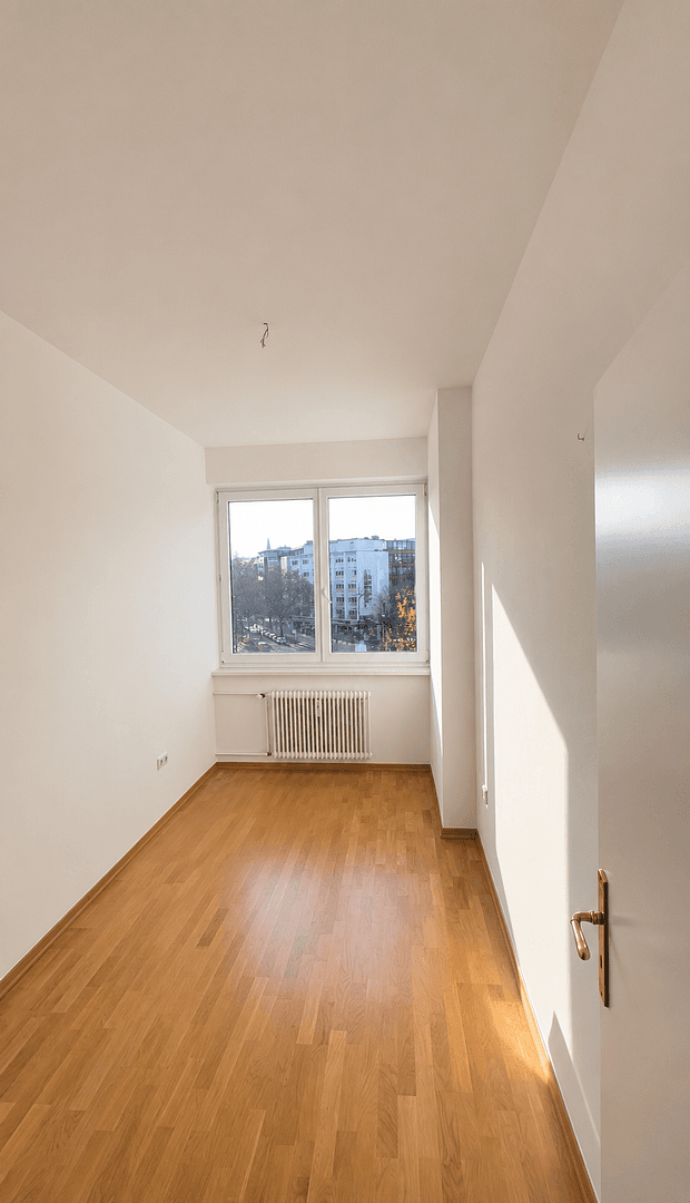Predaj bytu 3-izbový 68 m², Damaschkestr. 6, Berlin, Berlín Predaj bytu 3-izbový 68 m², Damaschkestr. 6, Berlin, Berlín