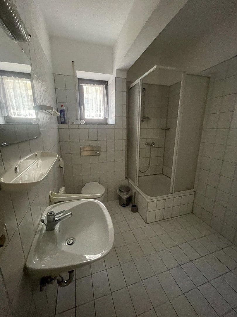 Prenájom nebytového priestoru 235 m², Grüntenstrasse 10, Sonthofen, Bavorsko Prenájom nebytového priestoru 235 m², Grüntenstrasse 10, Sonthofen, Bavorsko