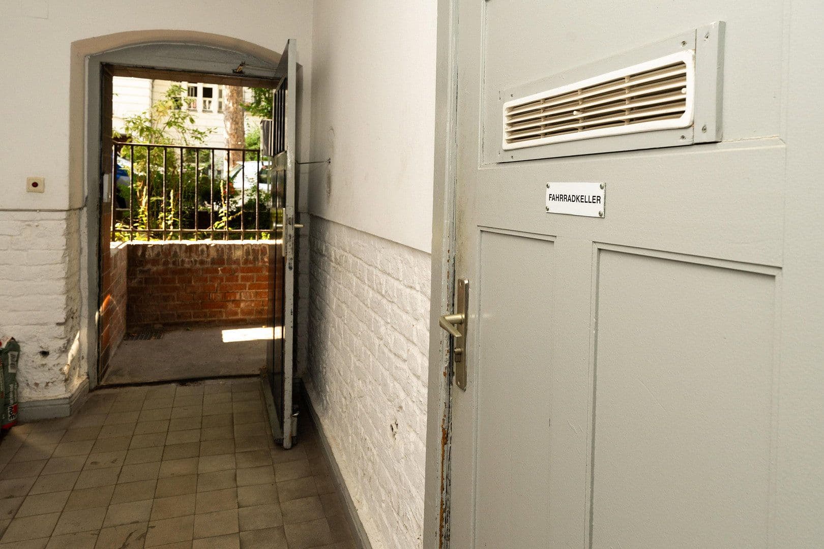 Predaj bytu 2-izbový 67 m², Ortrudstrasse 5, Berlin, Berlín Predaj bytu 2-izbový 67 m², Ortrudstrasse 5, Berlin, Berlín