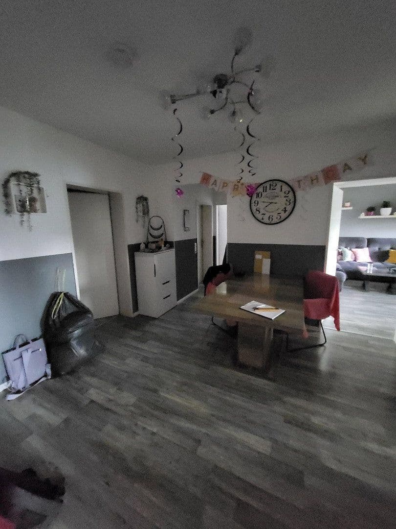 Prenájom bytu 3-izbový 87 m², Pinneberger Straße 55, Wedel, Šlezvicko-Holštajnsko Prenájom bytu 3-izbový 87 m², Pinneberger Straße 55, Wedel, Šlezvicko-Holštajnsko