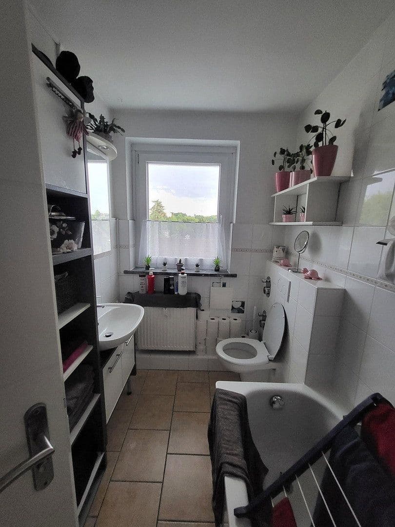 Prenájom bytu 3-izbový 87 m², Pinneberger Straße 55, Wedel, Šlezvicko-Holštajnsko Prenájom bytu 3-izbový 87 m², Pinneberger Straße 55, Wedel, Šlezvicko-Holštajnsko