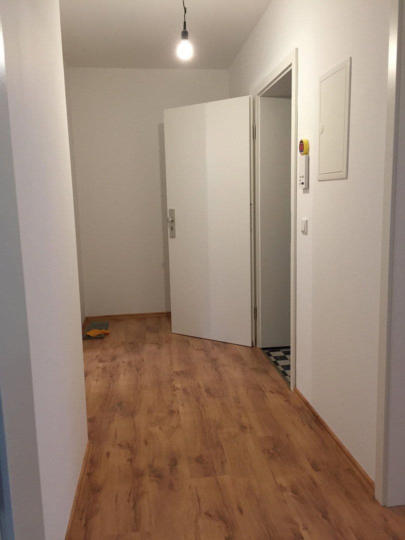 Prenájom bytu 1-izbový 43 m², Robert-Koch-Straße 8, Leverkusen, Severné Porýnie - Westfálsko Prenájom bytu 1-izbový 43 m², Robert-Koch-Straße 8, Leverkusen, Severné Porýnie - Westfálsko