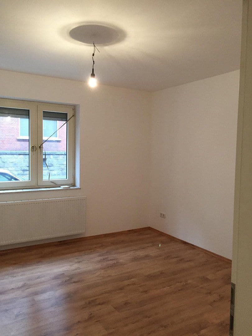 Prenájom bytu 1-izbový 43 m², Robert-Koch-Straße 8, Leverkusen, Severné Porýnie - Westfálsko Prenájom bytu 1-izbový 43 m², Robert-Koch-Straße 8, Leverkusen, Severné Porýnie - Westfálsko