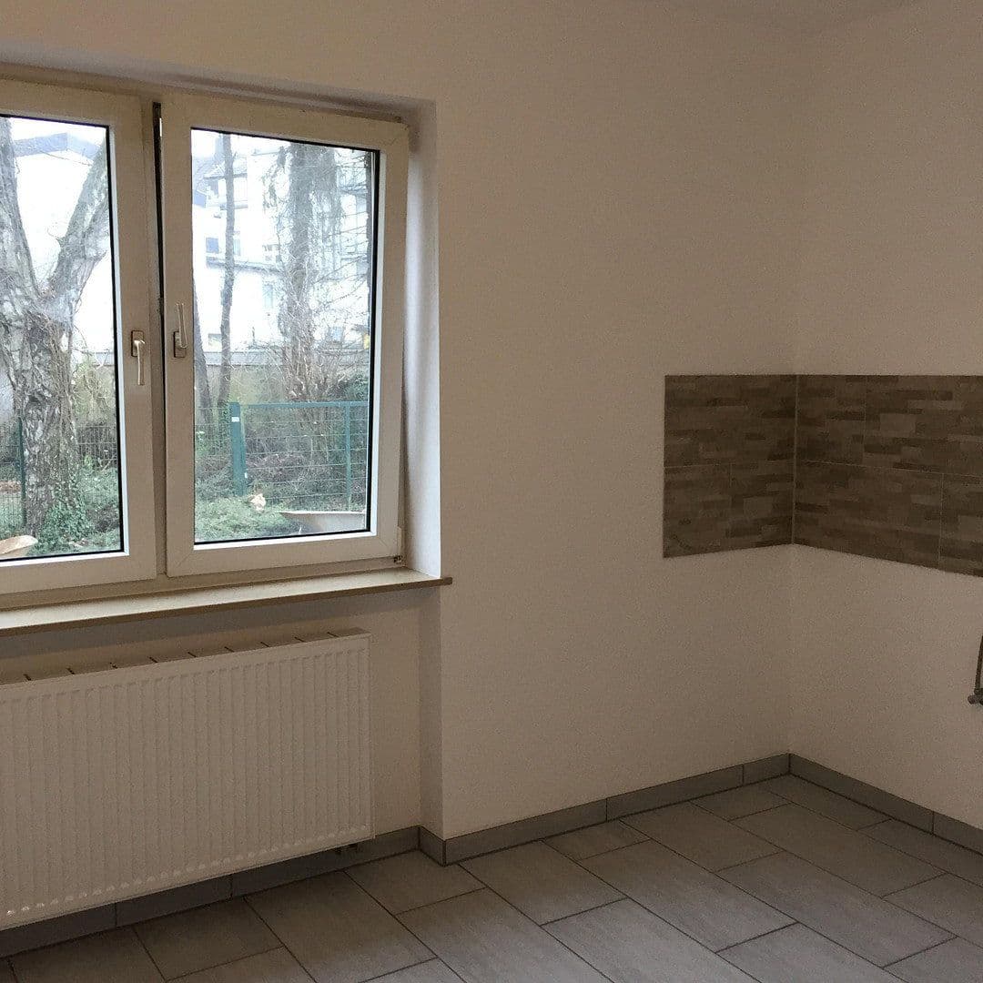 Prenájom bytu 1-izbový 43 m², Robert-Koch-Straße 8, Leverkusen, Severné Porýnie - Westfálsko Prenájom bytu 1-izbový 43 m², Robert-Koch-Straße 8, Leverkusen, Severné Porýnie - Westfálsko