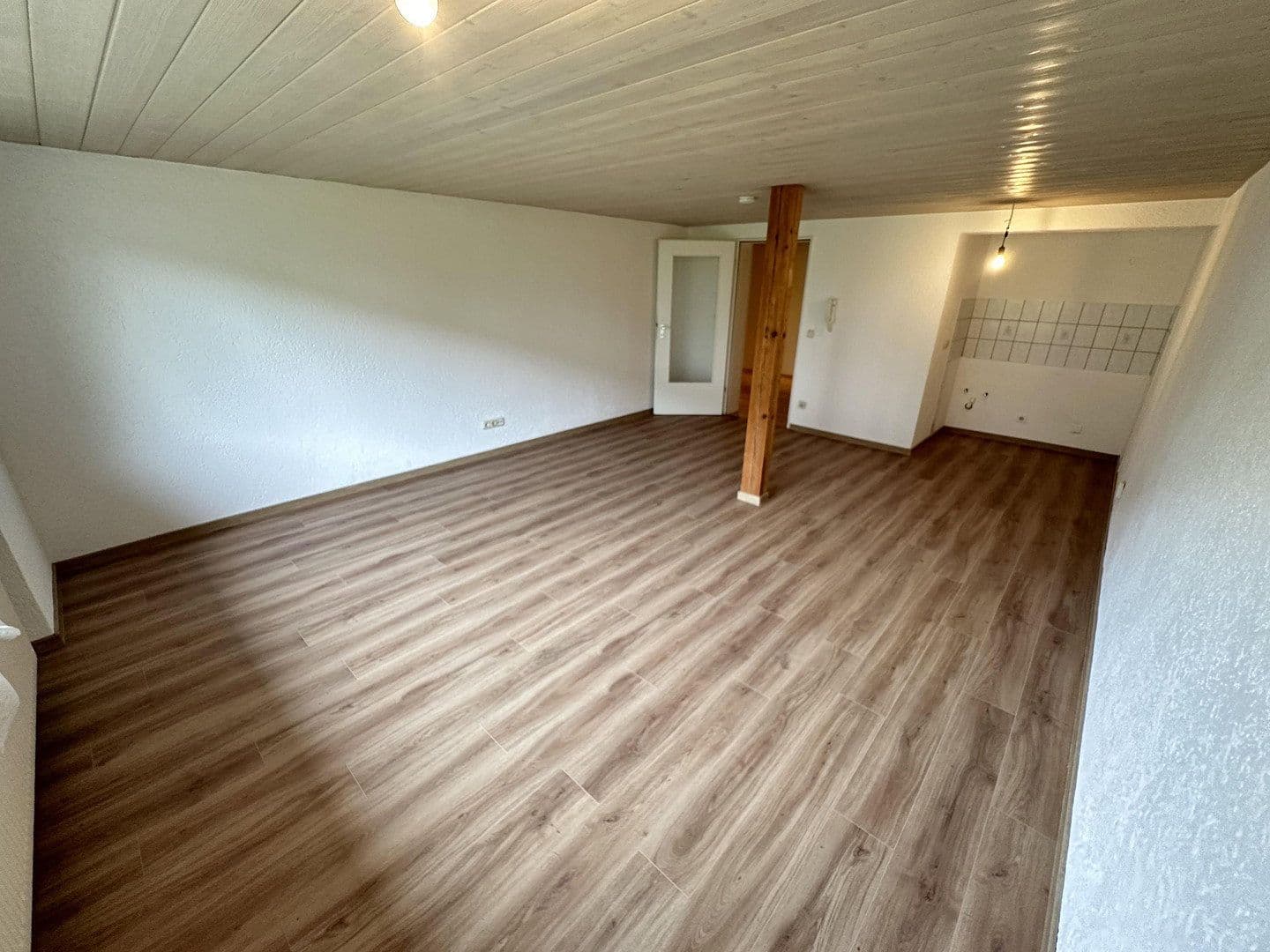 Prenájom bytu 1-izbový 42 m², Goethering 25, Grafing, Bavorsko Prenájom bytu 1-izbový 42 m², Goethering 25, Grafing, Bavorsko