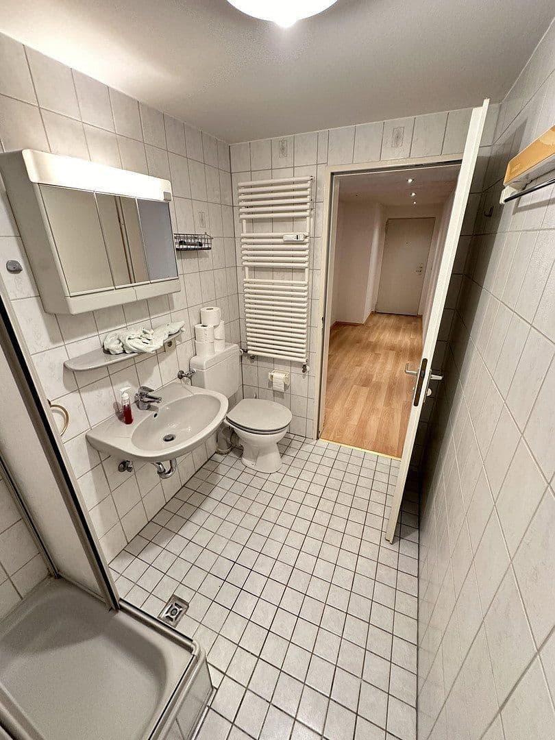 Prenájom bytu 1-izbový 42 m², Goethering 25, Grafing, Bavorsko Prenájom bytu 1-izbový 42 m², Goethering 25, Grafing, Bavorsko