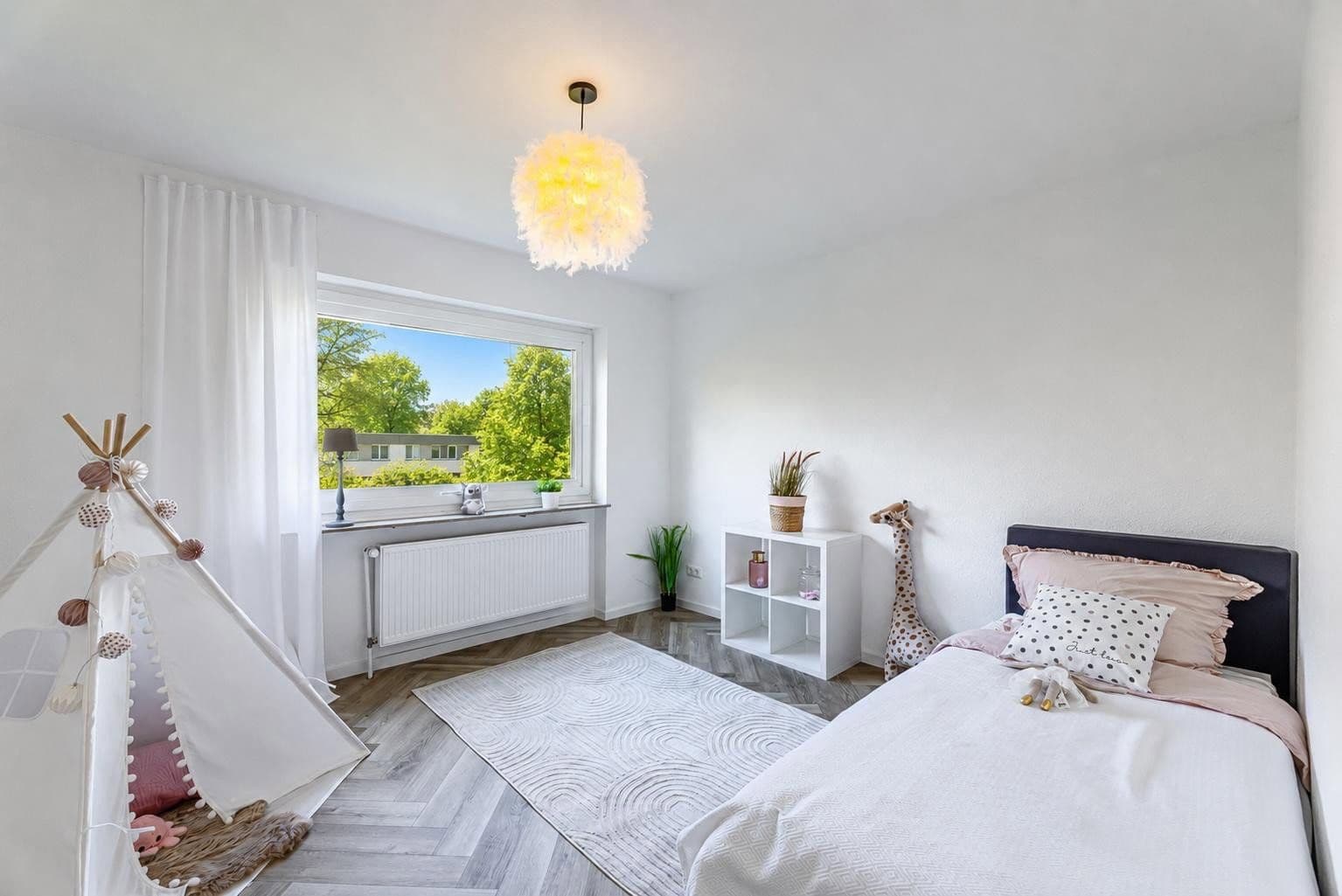 Predaj bytu 3-izbový 84 m², Germering, Bavorsko Predaj bytu 3-izbový 84 m², Germering, Bavorsko