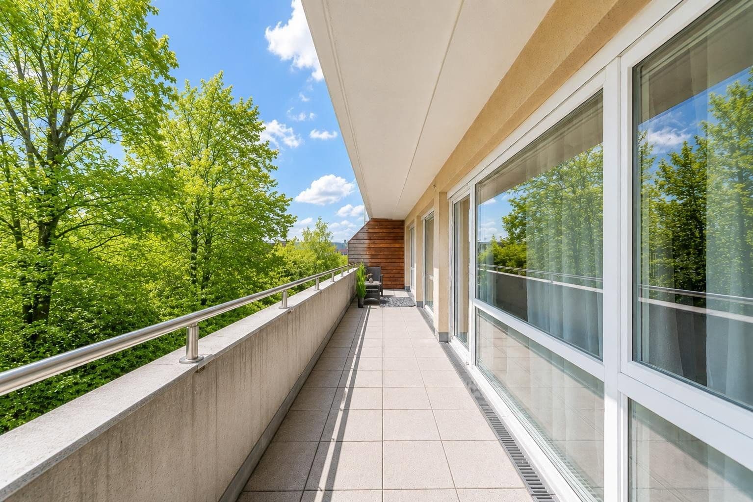 Predaj bytu 3-izbový 84 m², Germering, Bavorsko Predaj bytu 3-izbový 84 m², Germering, Bavorsko