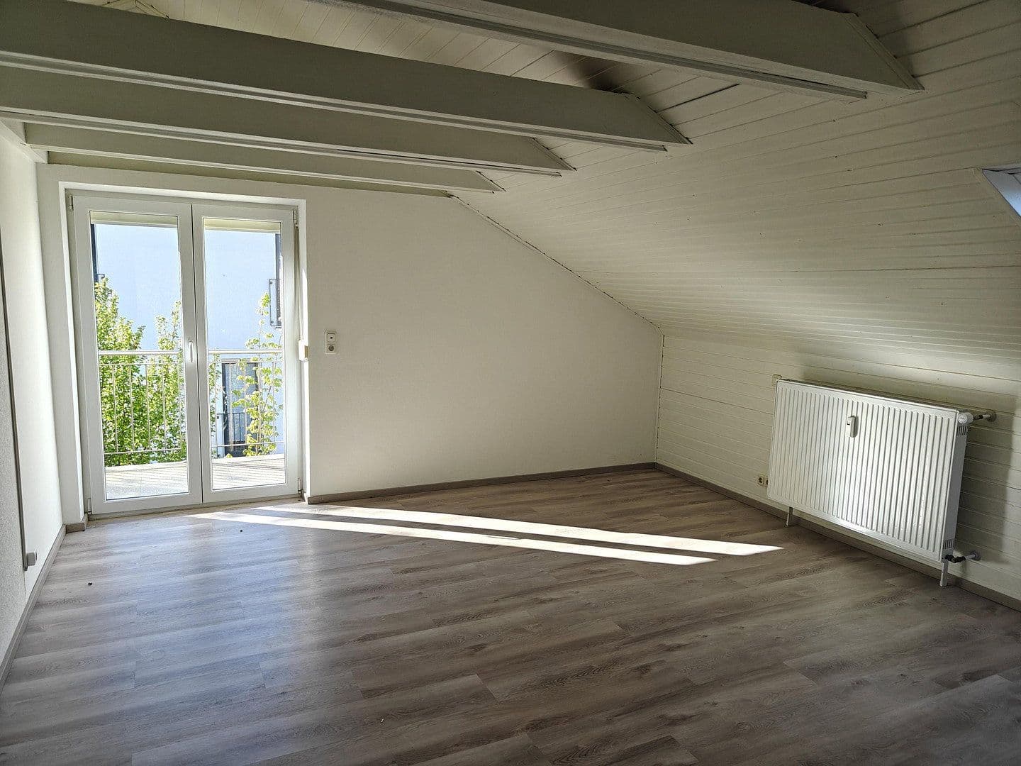 Predaj bytu 4-izbový 70 m², Ergoldsbach, Bavorsko Predaj bytu 4-izbový 70 m², Ergoldsbach, Bavorsko