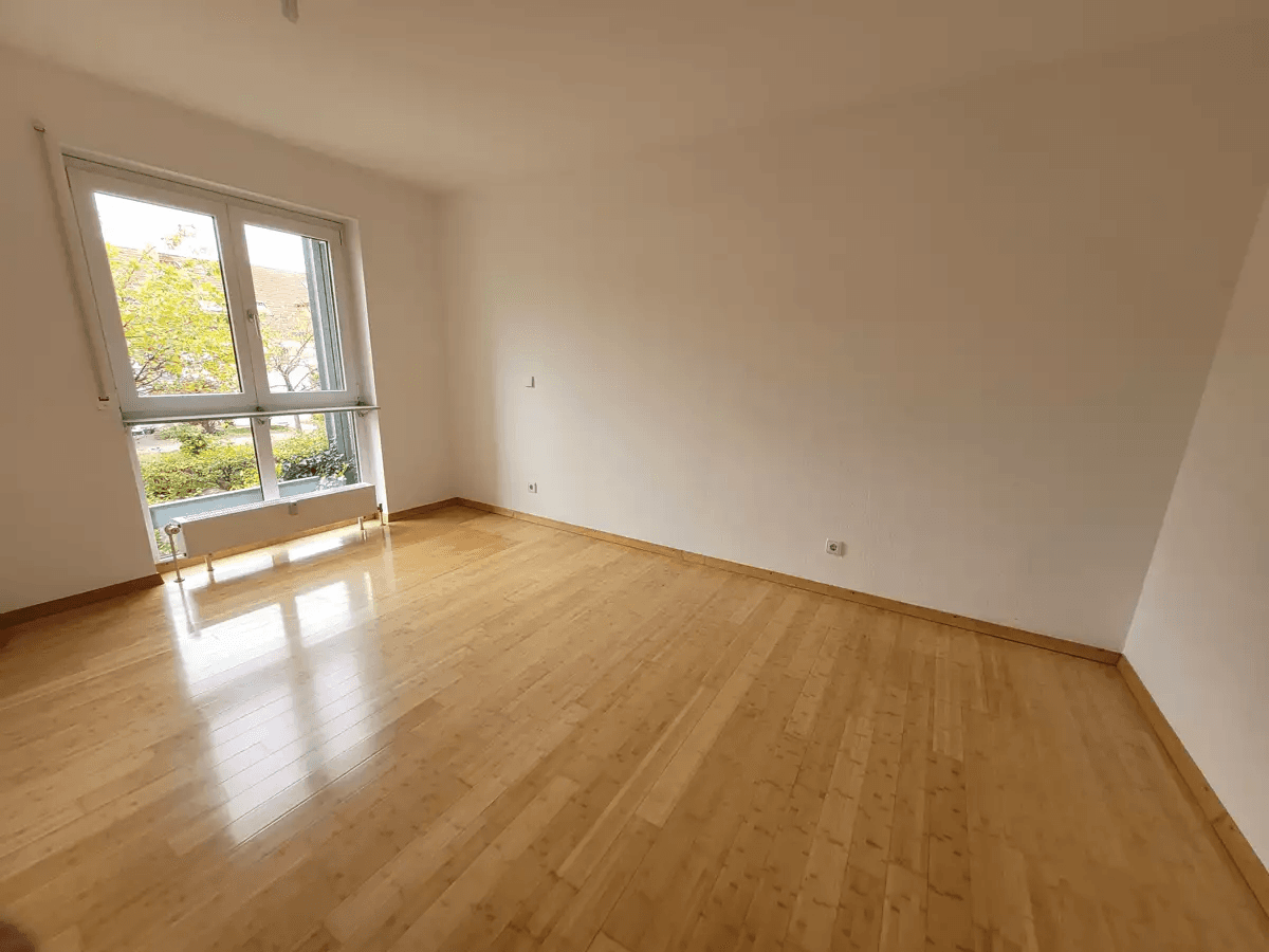 Prenájom bytu 2-izbový 54 m², Karlsruhe, Bádensko-Wurttembersko Prenájom bytu 2-izbový 54 m², Karlsruhe, Bádensko-Wurttembersko