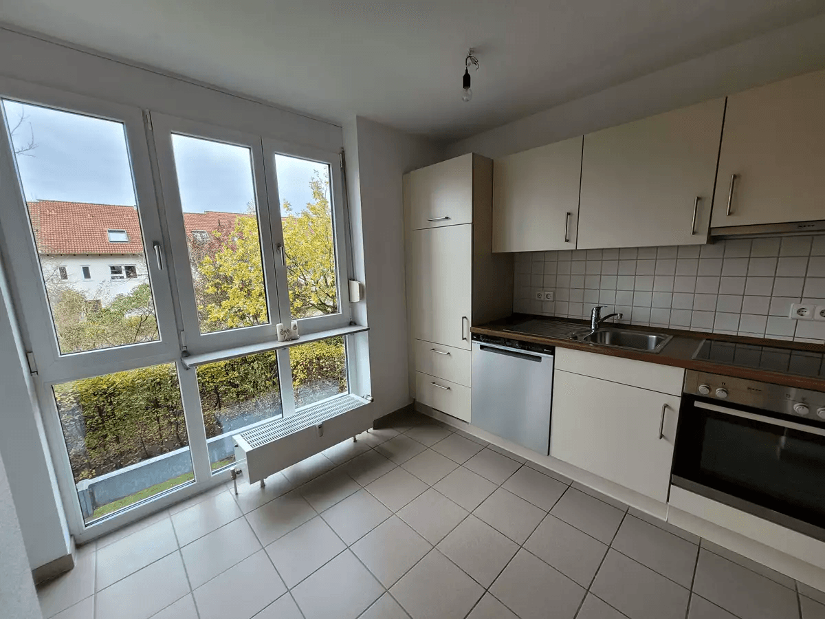 Prenájom bytu 2-izbový 54 m², Karlsruhe, Bádensko-Wurttembersko Prenájom bytu 2-izbový 54 m², Karlsruhe, Bádensko-Wurttembersko