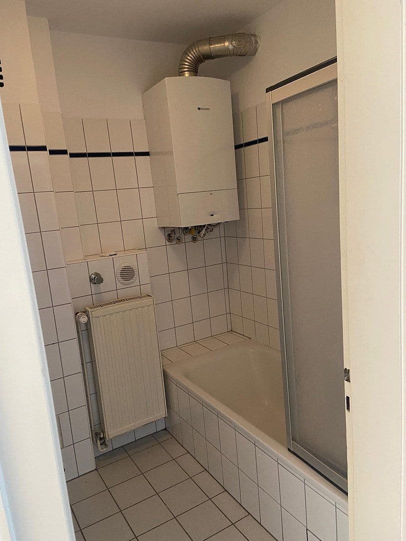 Prenájom bytu 2-izbový 50 m², Bismarckstraße 150, Wilhelmshaven, Dolné Sasko Prenájom bytu 2-izbový 50 m², Bismarckstraße 150, Wilhelmshaven, Dolné Sasko