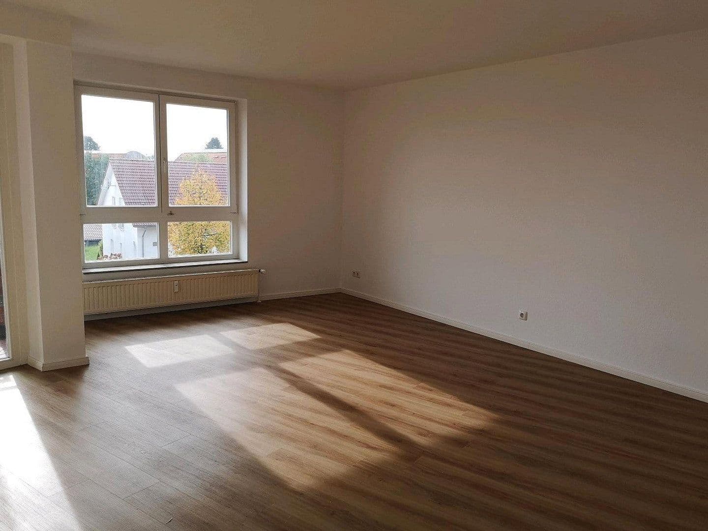 Prenájom bytu 2-izbový 63 m², Schwerin, Meklenbursko-Predpomoransko Prenájom bytu 2-izbový 63 m², Schwerin, Meklenbursko-Predpomoransko