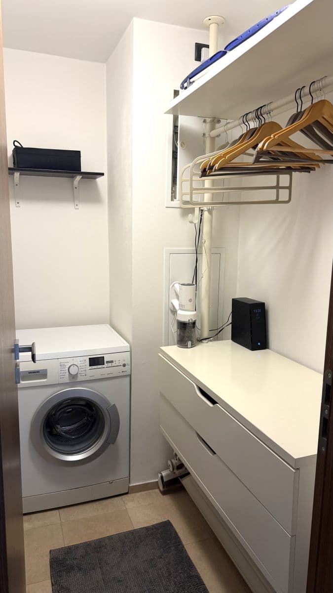 Prenájom bytu 52 m², Voctářova b, Praha, Praha Prenájom bytu 52 m², Voctářova b, Praha, Praha