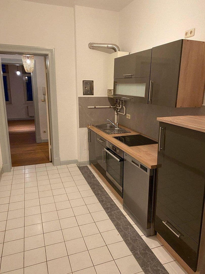 Prenájom bytu 2-izbový 65 m², Lüneburg, Dolné Sasko Prenájom bytu 2-izbový 65 m², Lüneburg, Dolné Sasko