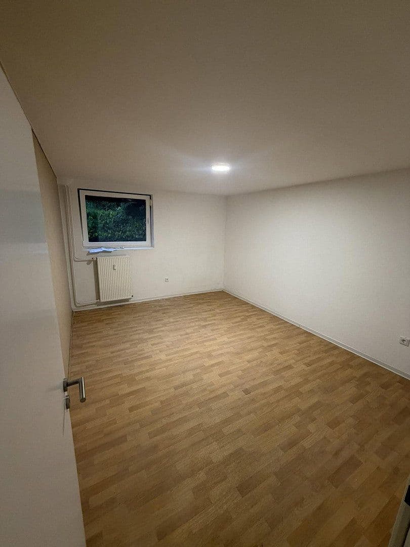 Prenájom bytu 5-izbový 88 m², Bad Bevensen, Dolné Sasko Prenájom bytu 5-izbový 88 m², Bad Bevensen, Dolné Sasko