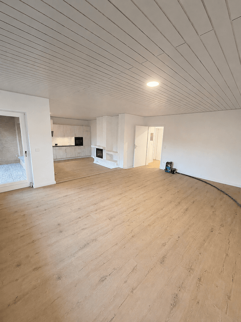 Prenájom bytu 5-izbový 88 m², Bad Bevensen, Dolné Sasko Prenájom bytu 5-izbový 88 m², Bad Bevensen, Dolné Sasko
