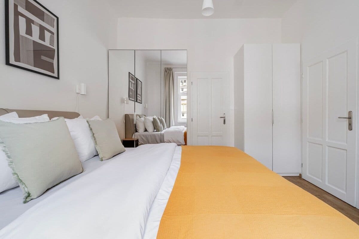 Prenájom bytu 42 m², Sarajevská, Praha, Praha Prenájom bytu 42 m², Sarajevská, Praha, Praha