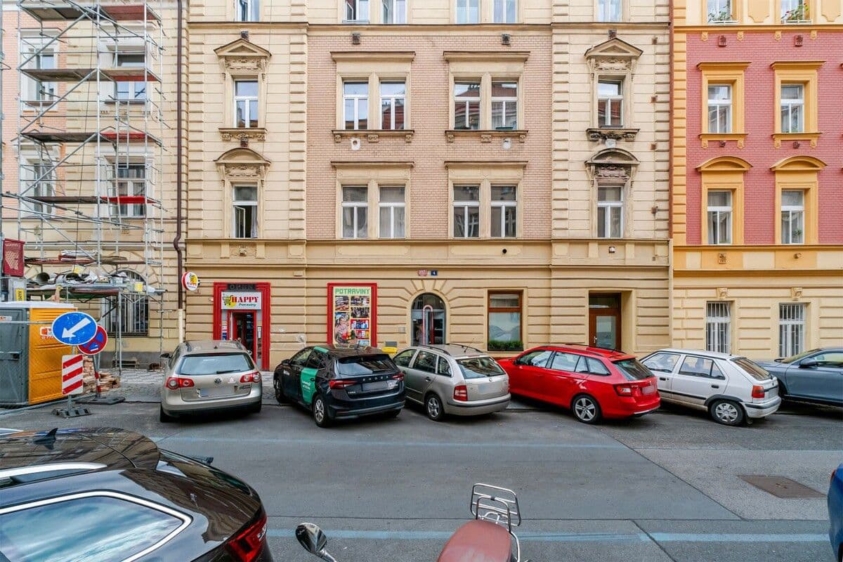 Prenájom bytu 42 m², Sarajevská, Praha, Praha Prenájom bytu 42 m², Sarajevská, Praha, Praha