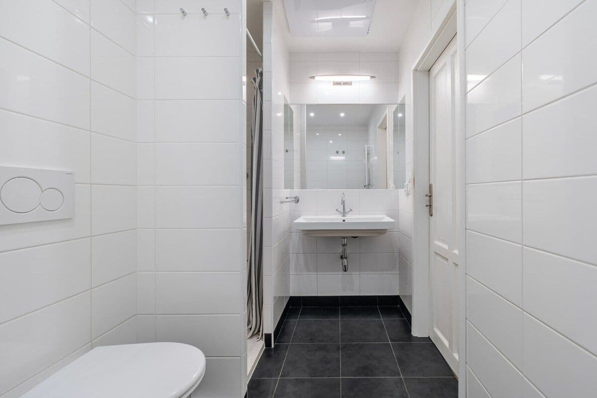 Prenájom bytu 42 m², Sarajevská, Praha, Praha Prenájom bytu 42 m², Sarajevská, Praha, Praha