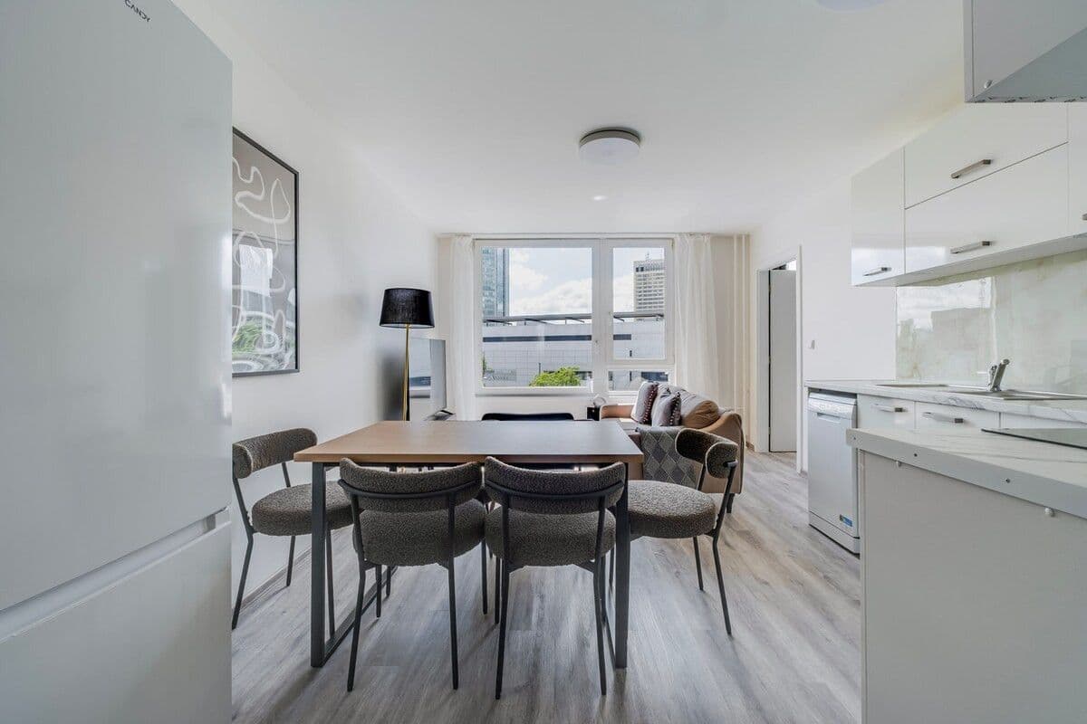 Prenájom bytu 67 m², Plamínkové, Praha, Praha Prenájom bytu 67 m², Plamínkové, Praha, Praha