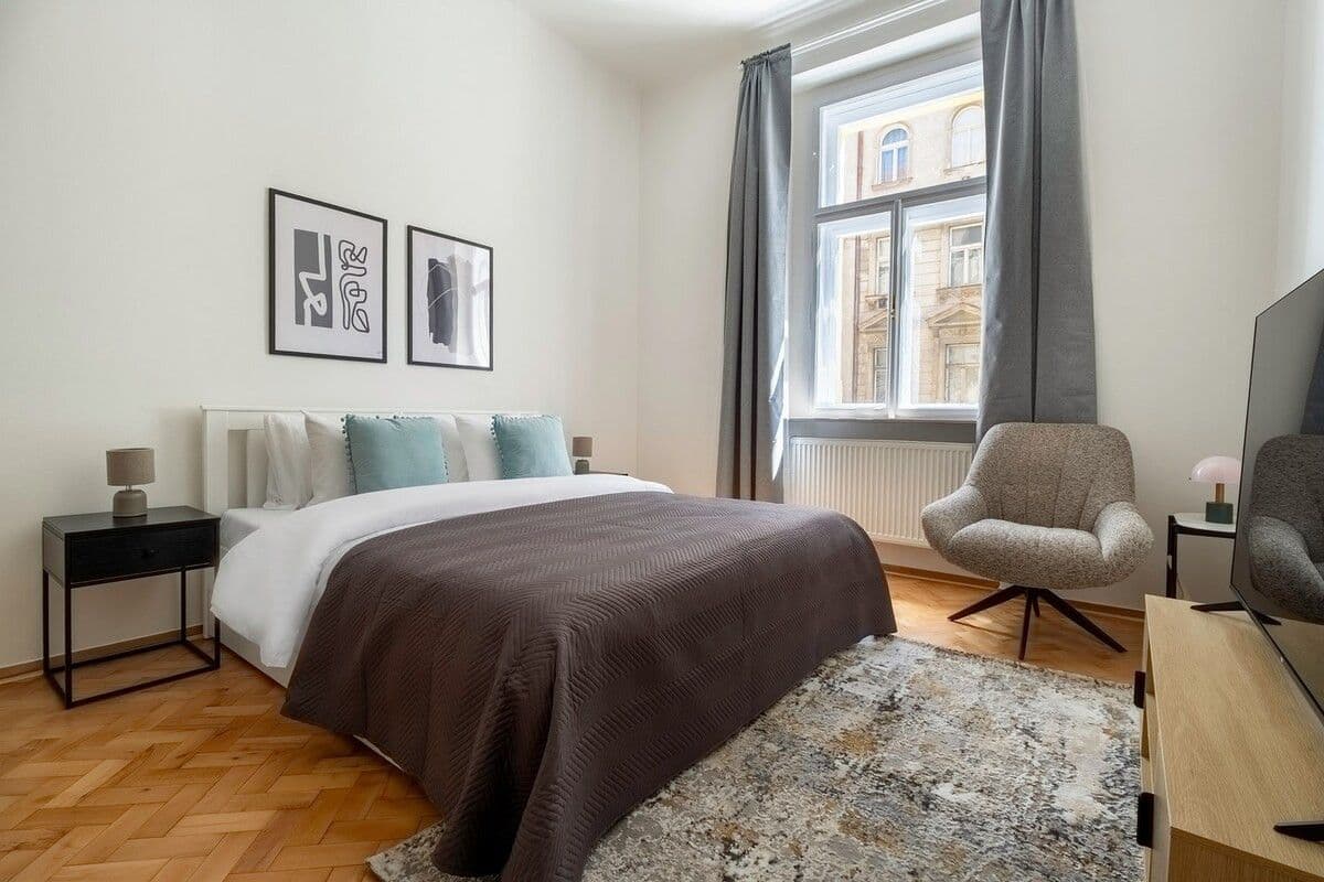 Prenájom bytu 38 m², Řipská, Praha, Praha Prenájom bytu 38 m², Řipská, Praha, Praha