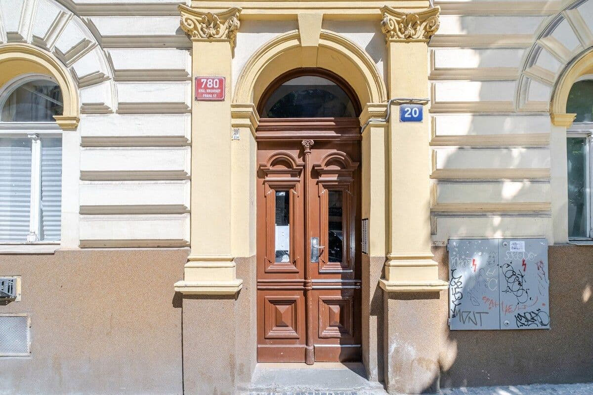 Prenájom bytu 38 m², Řipská, Praha, Praha Prenájom bytu 38 m², Řipská, Praha, Praha