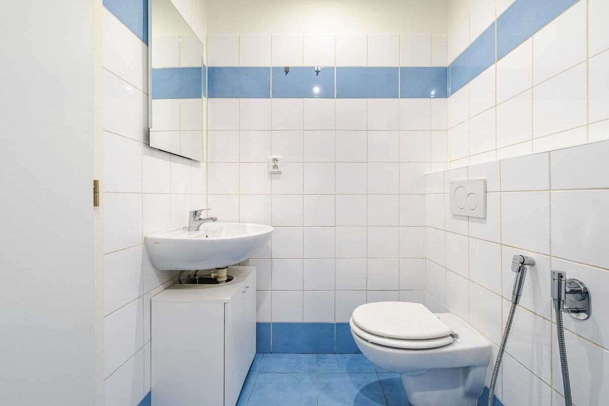 Prenájom bytu 38 m², Řipská, Praha, Praha Prenájom bytu 38 m², Řipská, Praha, Praha