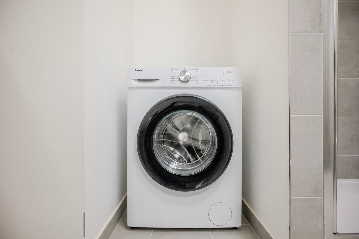 Prenájom bytu 41 m², Gerstelova, Praha, Praha Prenájom bytu 41 m², Gerstelova, Praha, Praha
