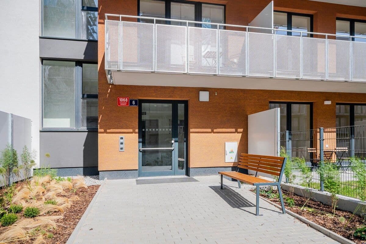 Prenájom bytu 41 m², Gerstelova, Praha, Praha Prenájom bytu 41 m², Gerstelova, Praha, Praha