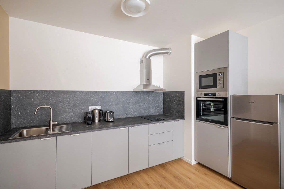 Prenájom bytu 41 m², Gerstelova, Praha, Praha Prenájom bytu 41 m², Gerstelova, Praha, Praha