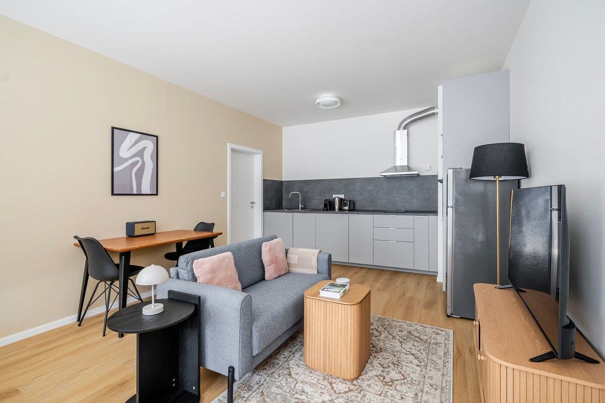 Prenájom bytu 41 m², Gerstelova, Praha, Praha Prenájom bytu 41 m², Gerstelova, Praha, Praha