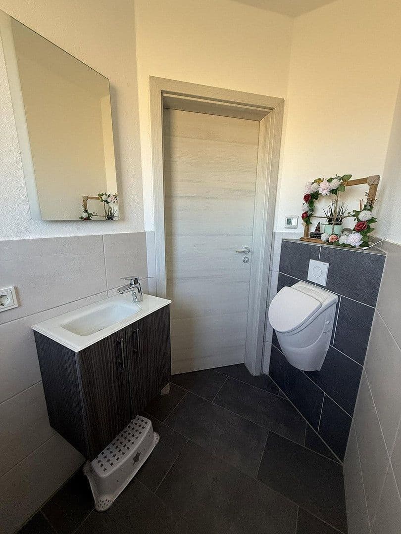Predaj domu 160 m², pozemok 625 m², Dürrwangen, Bavorsko Predaj domu 160 m², pozemok 625 m², Dürrwangen, Bavorsko