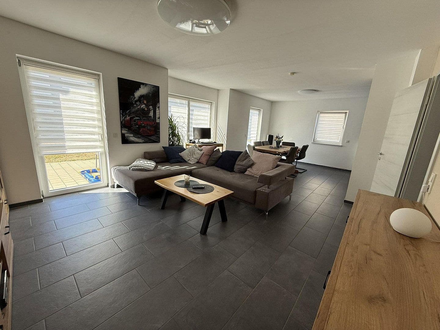 Predaj domu 160 m², pozemok 625 m², Dürrwangen, Bavorsko Predaj domu 160 m², pozemok 625 m², Dürrwangen, Bavorsko
