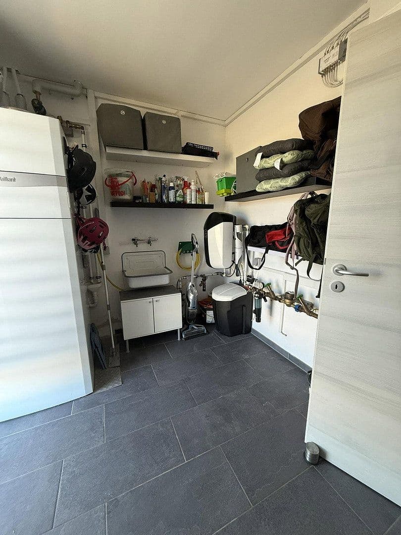 Predaj domu 160 m², pozemok 625 m², Dürrwangen, Bavorsko Predaj domu 160 m², pozemok 625 m², Dürrwangen, Bavorsko