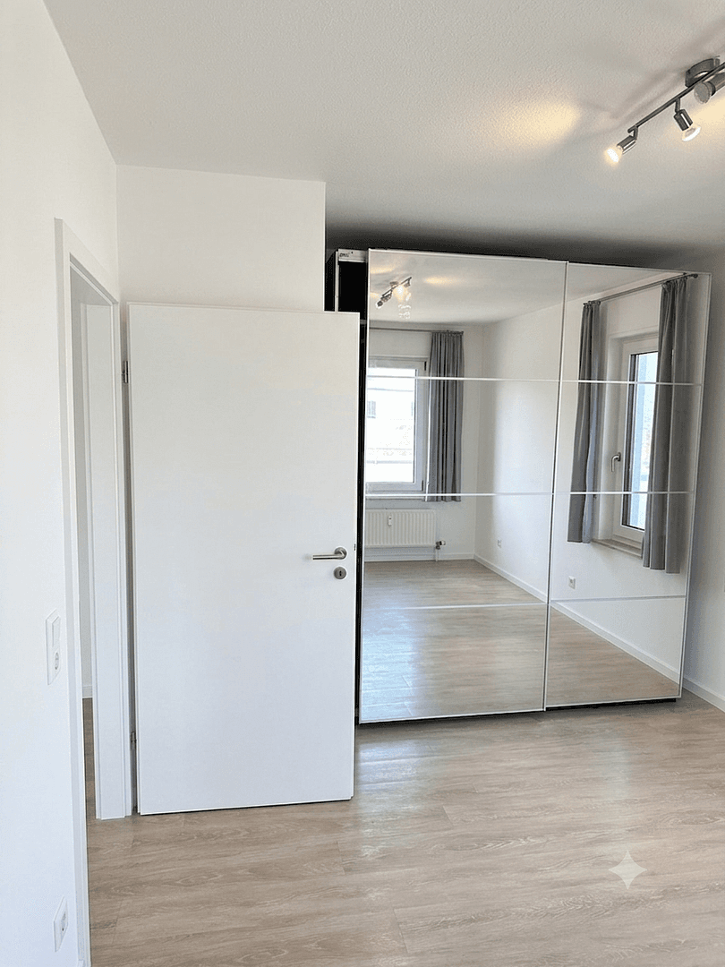 Prenájom bytu 2-izbový 76 m², Karlsruhe, Bádensko-Wurttembersko Prenájom bytu 2-izbový 76 m², Karlsruhe, Bádensko-Wurttembersko