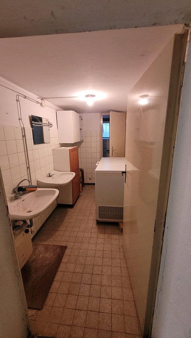Predaj nebytového priestoru 1.465 m², Banaterstr.5, Bobingen, Bavorsko Predaj nebytového priestoru 1.465 m², Banaterstr.5, Bobingen, Bavorsko