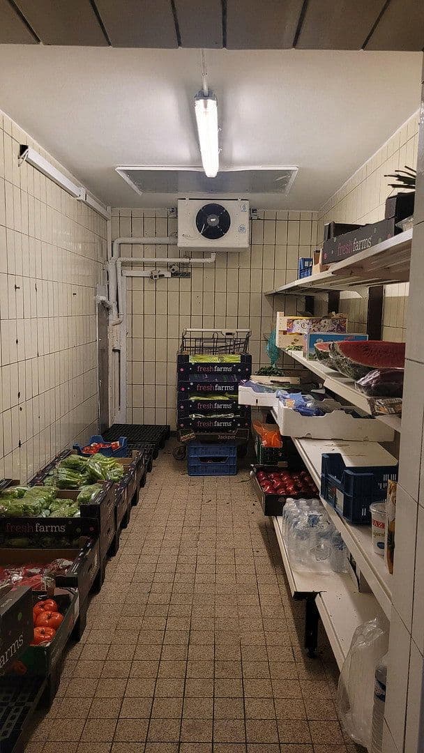 Predaj nebytového priestoru 1.465 m², Banaterstr.5, Bobingen, Bavorsko Predaj nebytového priestoru 1.465 m², Banaterstr.5, Bobingen, Bavorsko